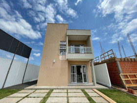 Casa com 3 Quartos à Venda, 99 m² em Gurupi - Teresina