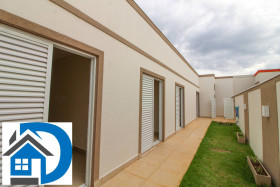 Casa de Condomínio com 3 Quartos à Venda, 250 m² em Centro - Araçoiaba Da Serra