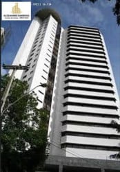 Apartamento com 4 Quartos à Venda, 330 m² em Jaqueira - Recife