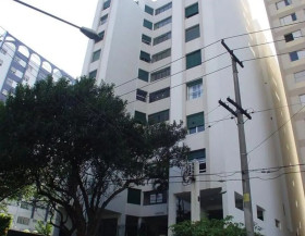 Apartamento com 2 Quartos à Venda, 99 m² em Cerqueira César - São Paulo