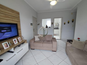 Apartamento com 2 Quartos à Venda, 64 m² em Embaré - Santos