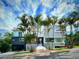 Casa de Condomínio com 4 Quartos à Venda, 436 m² em Granja Viana - Carapicuíba