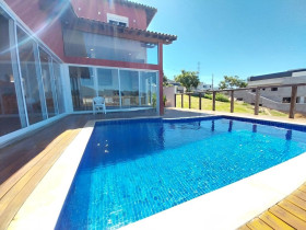 Casa com 3 Quartos à Venda, 450 m² em Condomínio Vale Das águas - Bragança Paulista