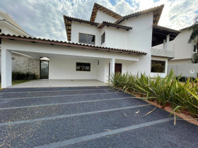 Casa de Condomínio com 3 Quartos à Venda, 342 m² em Residencial Granville - Goiânia