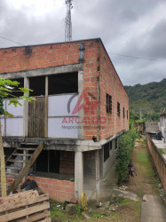 Casa com 2 Quartos à Venda, 500 m² em Mato Dentro - Ubatuba