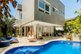 Casa de Condomínio com 4 Quartos à Venda, 550 m² em Alphaville - Santana De Parnaíba