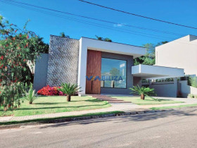 Casa com 3 Quartos à Venda, 246 m² em Aclimação - Atibaia