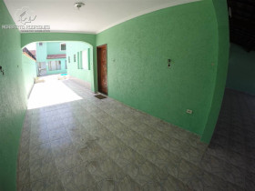 Sobrado com 4 Quartos à Venda, 375 m² em Guilhermina - Praia Grande