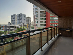 Apartamento com 3 Quartos para Alugar, 117 m² em Ponta D'areia - São Luís