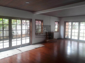 Casa com 4 Quartos à Venda, 340 m² em Alphaville - Santana De Parnaíba