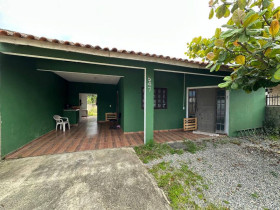 Casa com 2 Quartos à Venda, 90 m² em Costeira - Balneário Barra Do Sul
