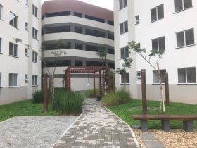 Apartamento com 2 Quartos à Venda, 51 m² em Bucarein - Joinville