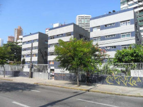 Apartamento com 2 Quartos à Venda, 70 m² em Boa Viagem - Recife