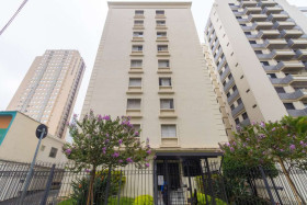 Apartamento com 2 Quartos à Venda, 77 m² em Vila Nova Conceição - São Paulo