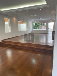 Casa com 5 Quartos para Alugar, 400 m² em Alphaville - Santana De Parnaíba