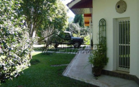 Casa com 4 Quartos à Venda, 254 m² em Vila Iara - Campos Do Jordão