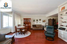 Apartamento com 3 Quartos à Venda, 215 m² em Morro Dos Ingleses - São Paulo