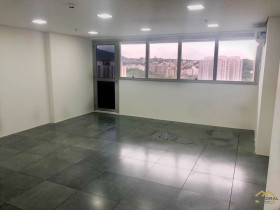 Imóvel Comercial para Alugar, 45 m² em Jardim Ana Maria - Jundiaí