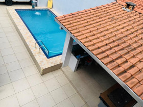 Sobrado com 3 Quartos à Venda, 219 m² em Vila Assunção - Praia Grande