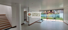 Casa com 3 Quartos à Venda, 190 m² em Parque São Jorge - Florianópolis