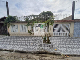 Casa com 2 Quartos à Venda, 103 m² em Maracanã - Praia Grande
