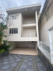 Sobrado com 4 Quartos para Alugar, 202 m² em Vila Feliz - São Paulo