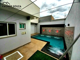 Casa com 3 Quartos à Venda, 170 m² em Jardim Espanha - Maringá
