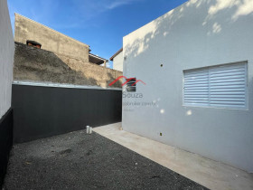 Casa com 2 Quartos à Venda, 70 m² em Jardim Mineápolis (nova Veneza) - Sumaré