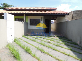 Casa com 2 Quartos para Alugar ou Temporada, 75 m² em Jardim Jamaica - Itanhaém