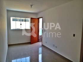 Apartamento com 2 Quartos para Alugar, 44 m² em Vila Maria - São Paulo