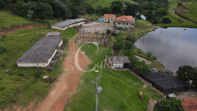 Fazenda à Venda, 63 m² em Centro - Itapira