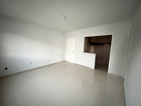 Apartamento com 3 Quartos à Venda, 75 m² em Trindade - Florianópolis