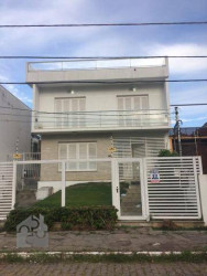 Casa com 4 Quartos à Venda, 300 m² em Medianeira - Porto Alegre