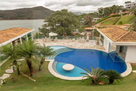 Casa com 8 Quartos à Venda, 1.000 m² em Escarpas Do Lago - Capitólio