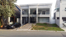 Casa com 4 Quartos para Alugar, 695 m² em Alphaville - Santana De Parnaíba