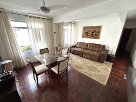 Apartamento com 2 Quartos à Venda, 74 m² em Trindade - Florianópolis