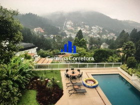 Casa com 4 Quartos à Venda, 1.754 m² em Alphaville - Santana De Parnaíba