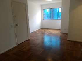 Apartamento com 2 Quartos à Venda, 80 m² em Vila Uberabinha - São Paulo