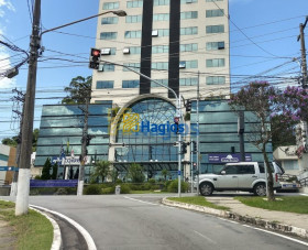 Sala Comercial à Venda, 97 m² em Alphaville - Santana De Parnaíba