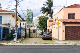 Casa com 3 Quartos à Venda, 136 m² em Brooklin - São Paulo