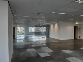 Sala Comercial para Alugar, 480 m² em Alphaville Industrial - Barueri