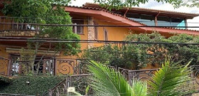 Casa com 5 Quartos para Alugar, 600 m² em Santa Lúcia - Belo Horizonte