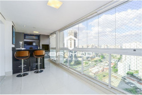 Apartamento com 3 Quartos à Venda, 138 m² em Santo Amaro - São Paulo