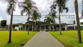 Imóvel Comercial para Alugar, 105 m² em Zona Industrial - Brasília