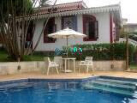 Casa com 7 Quartos à Venda, 1.620 m² em Praia Do Pinto - Ilhabela