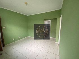 Apartamento com 2 Quartos à Venda, 68 m² em Macuco - Santos