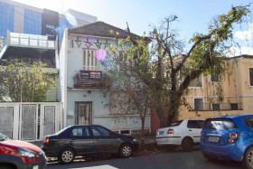 Casa com 5 Quartos à Venda, 144 m² em Independência - Porto Alegre