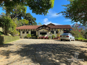 Casa com 5 Quartos à Venda, 600 m² em Posse - Teresópolis
