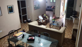 Casa com 5 Quartos para Alugar, 480 m² em Rosarinho - Recife