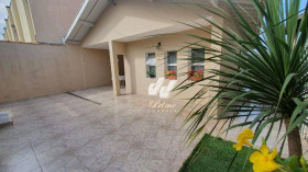 Casa com 2 Quartos à Venda, 117 m² em Jardim Jurema - Valinhos